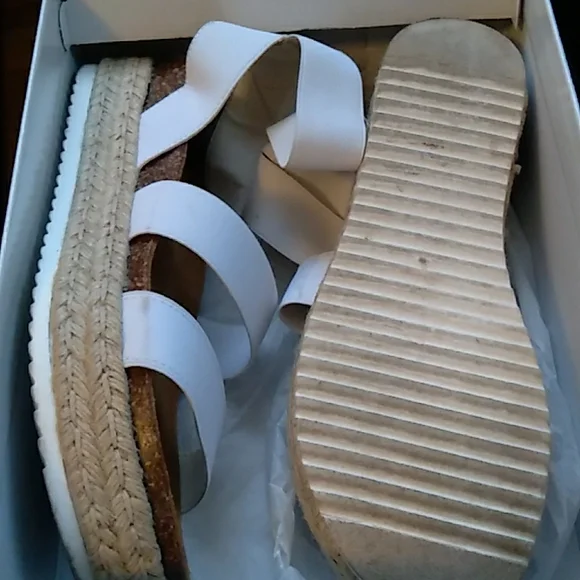 Steve Madden Kimmie White platform - Picture 1 of 7